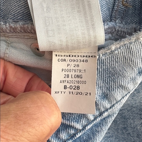 Abercrombie & Fitch The 90s Straight Ultra High-Rise Jeans Crossover Size 28 L - Picture 8 of 9